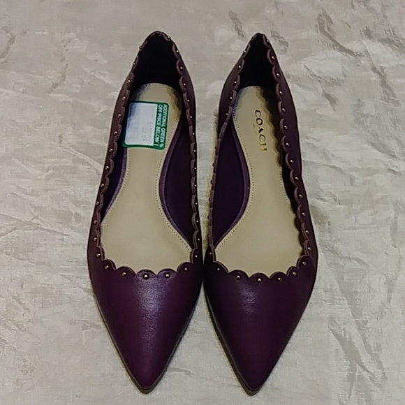 Coach Jill Leather Flats - Picture 1 of 6
